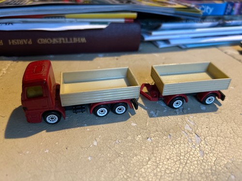 Siku trucks mercedes benz - siku, 1.87
