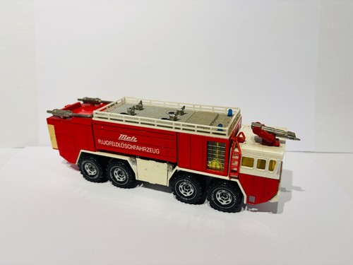 Siku v332 metz fire - fire, airfield