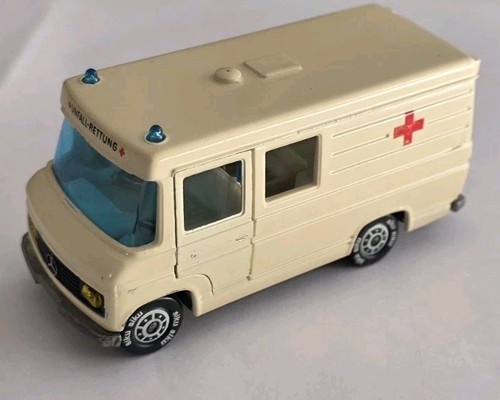 Siku binz ambulance v292 - ambulance,